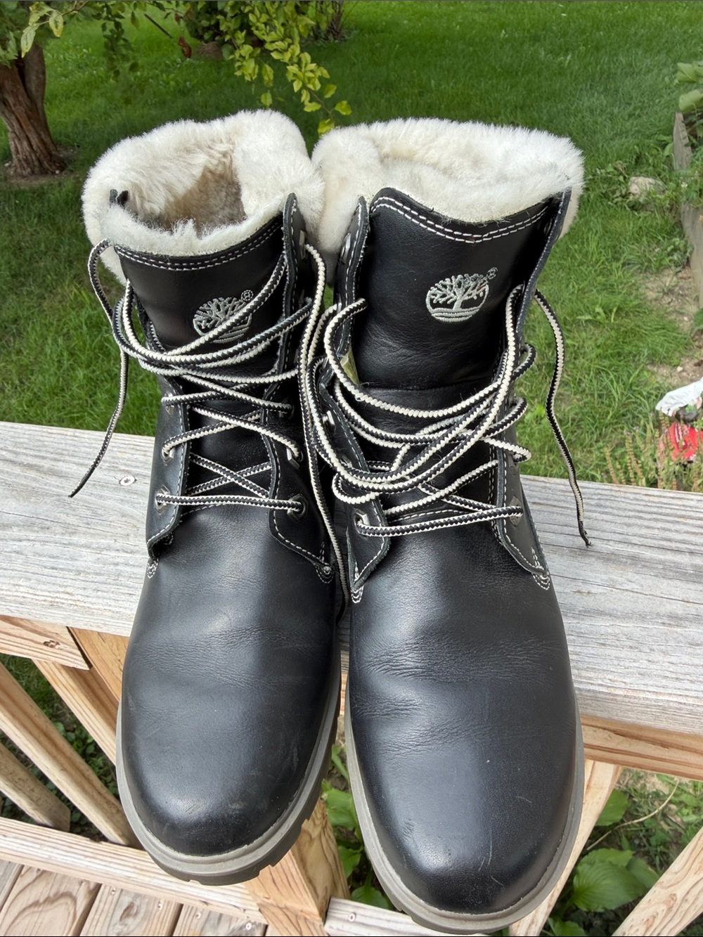 Timberland Women's Black Faux-Fur Lined Lace-Up Winter Boots